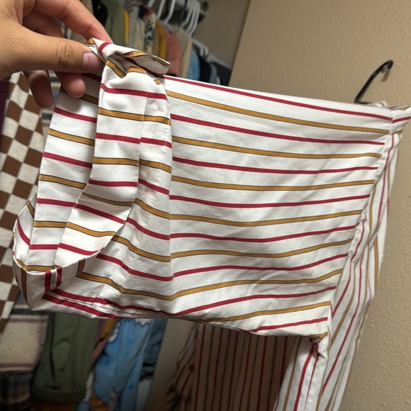 White button down with red and white stripes. Worn many times, 22w - Picture 3 of 5